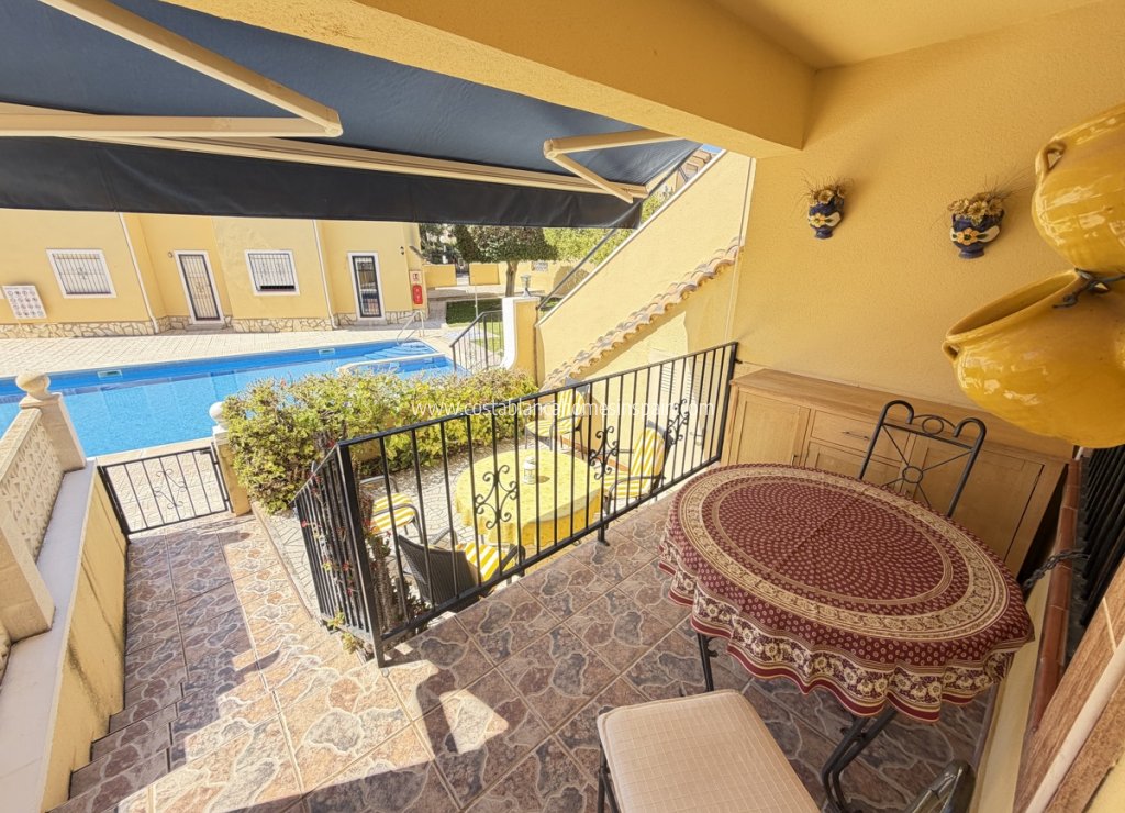 Resale - Apartment - Villamartin