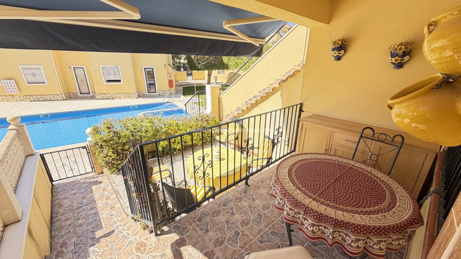 Resale - Apartment - Villamartin