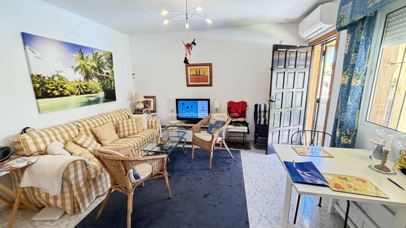 Resale - Apartment - Villamartin