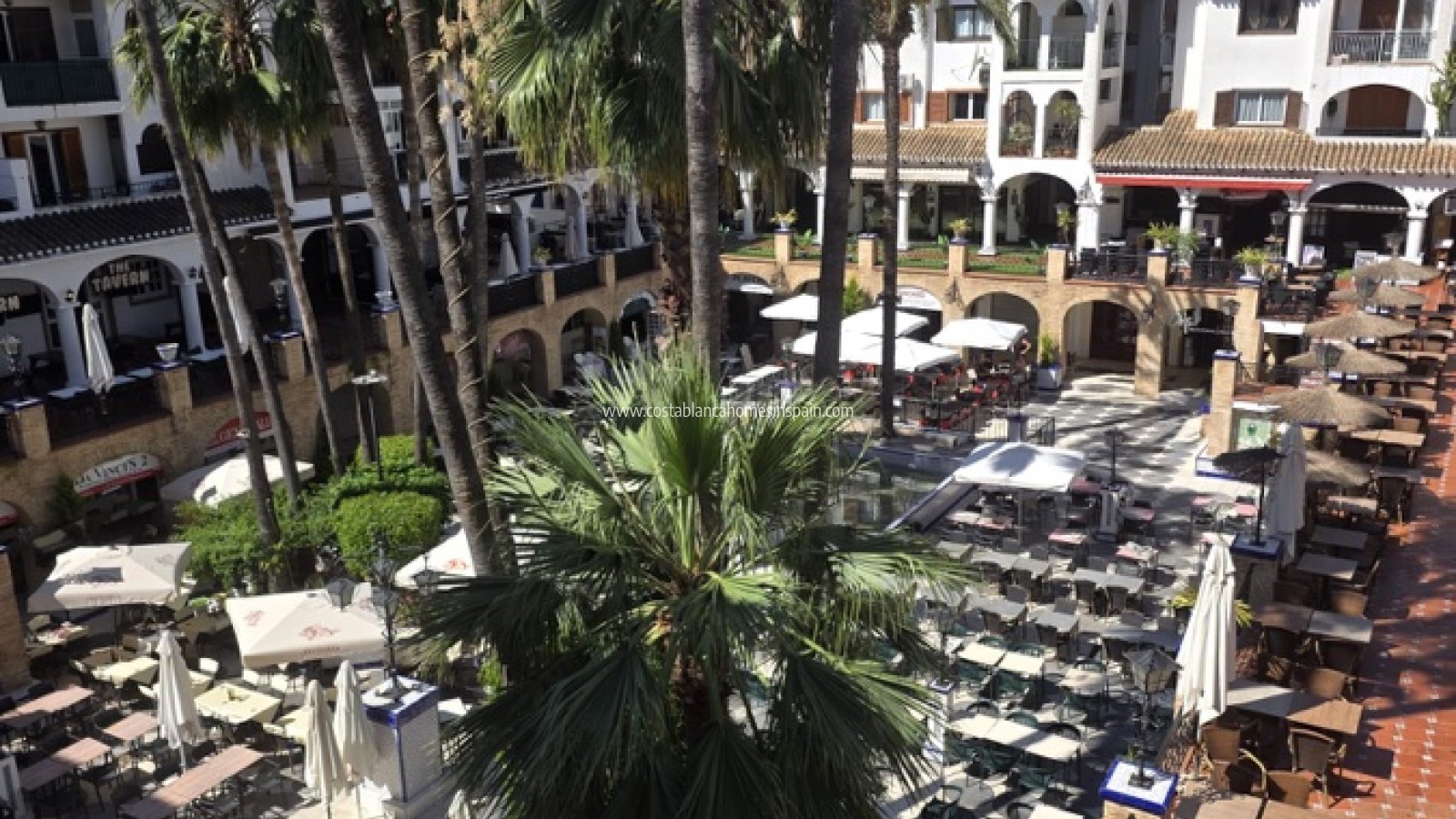 Resale - Apartment - Villamartin