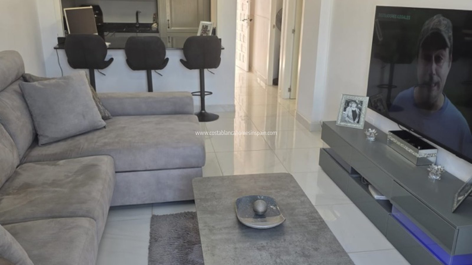 Resale - Apartment - Villamartin