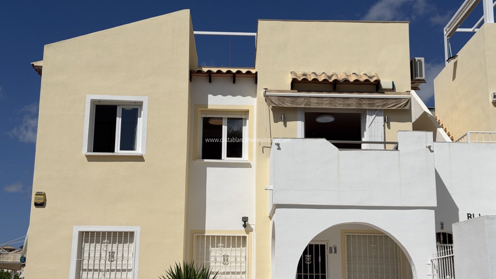 Resale - Apartment - Villamartin