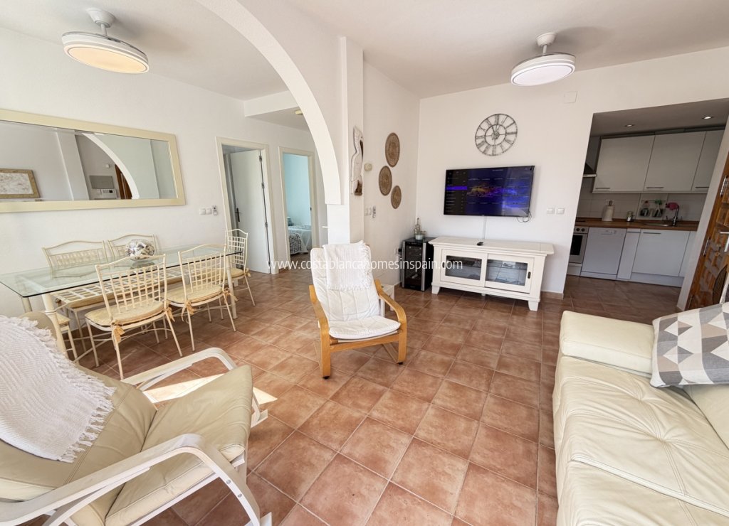 Resale - Apartment - Villamartin