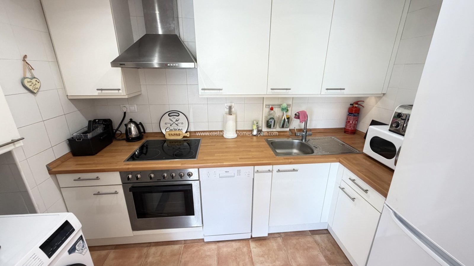 Resale - Apartment - Villamartin