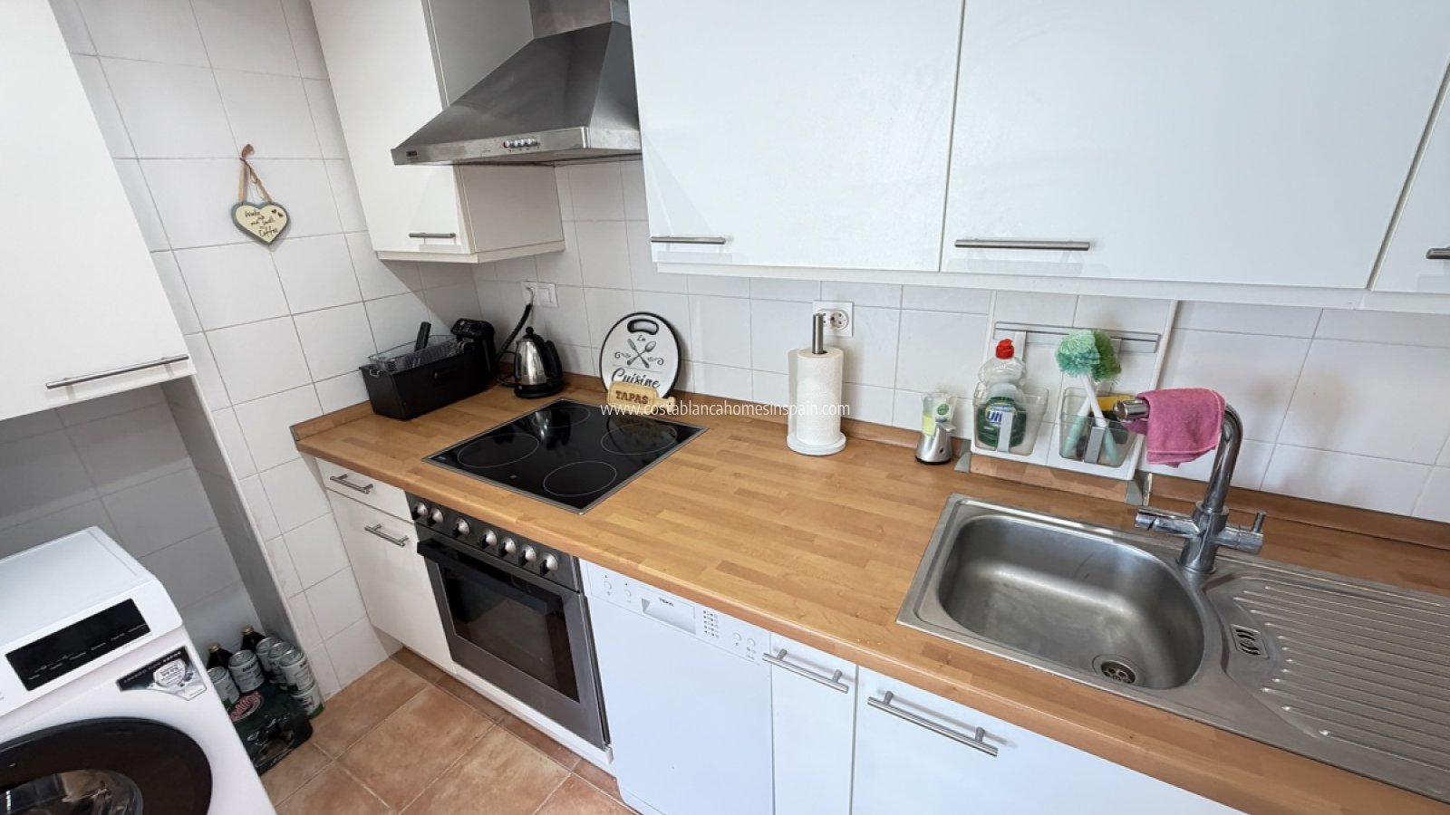 Resale - Apartment - Villamartin
