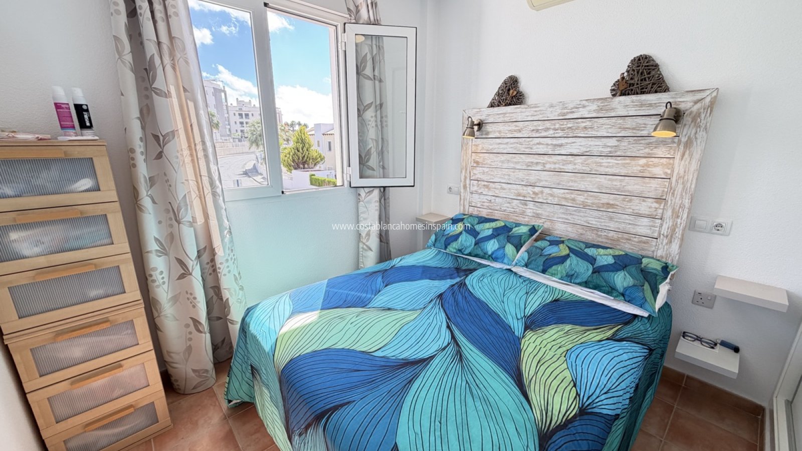 Resale - Apartment - Villamartin