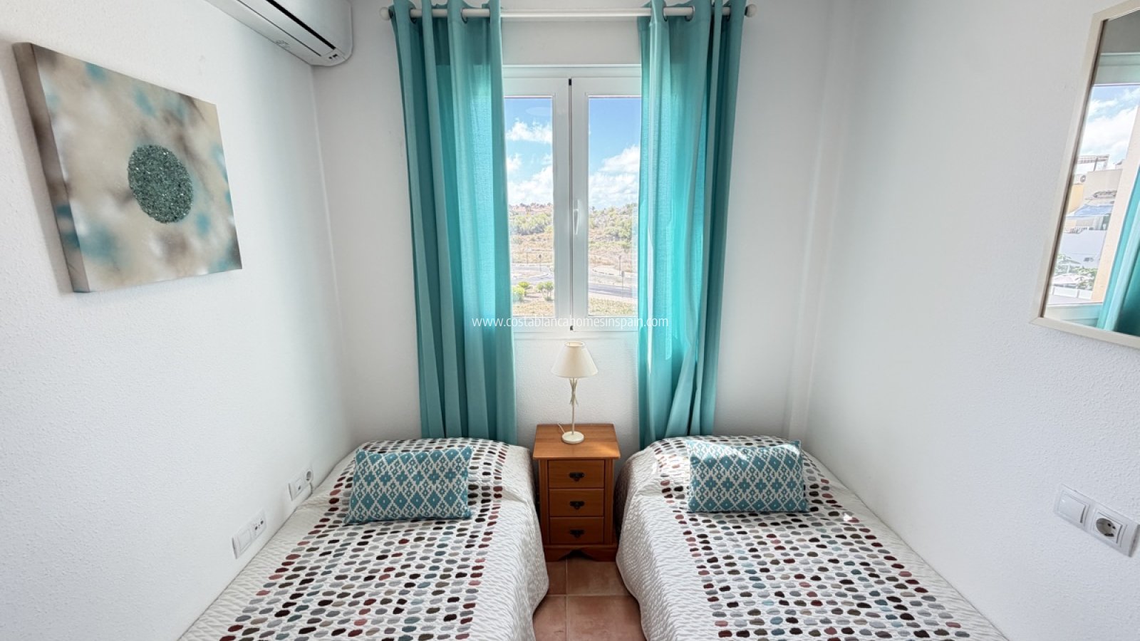Resale - Apartment - Villamartin