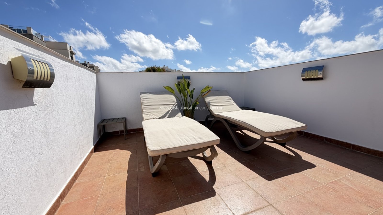 Resale - Apartment - Villamartin