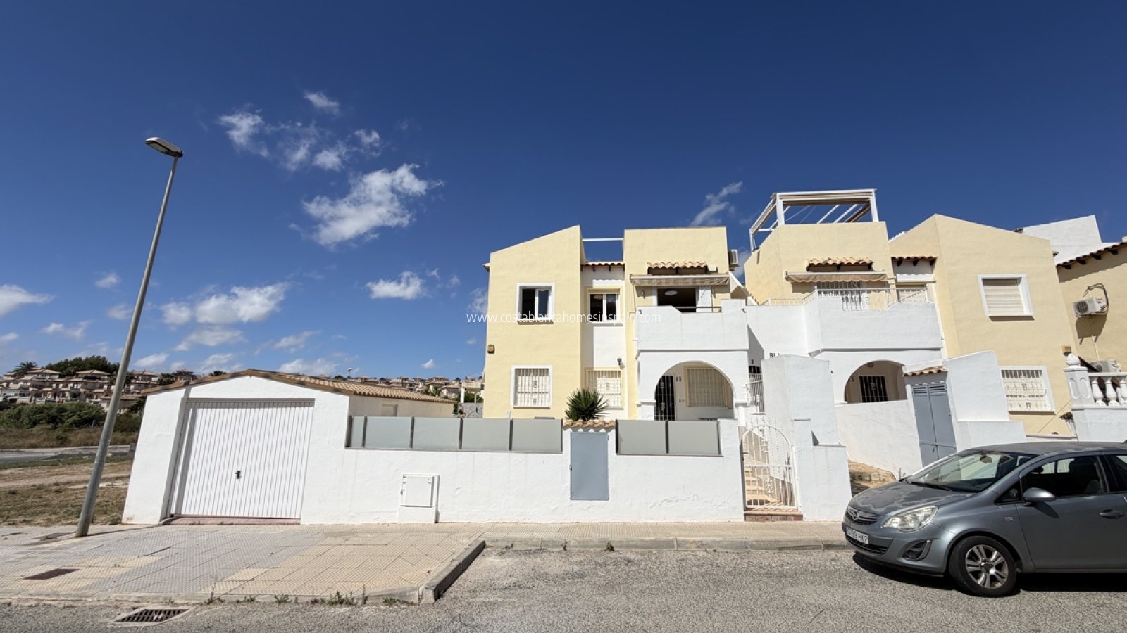 Resale - Apartment - Villamartin