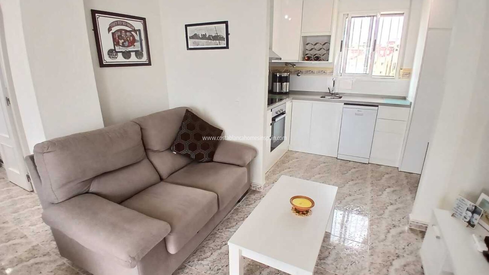 Resale - Apartment - Villamartin