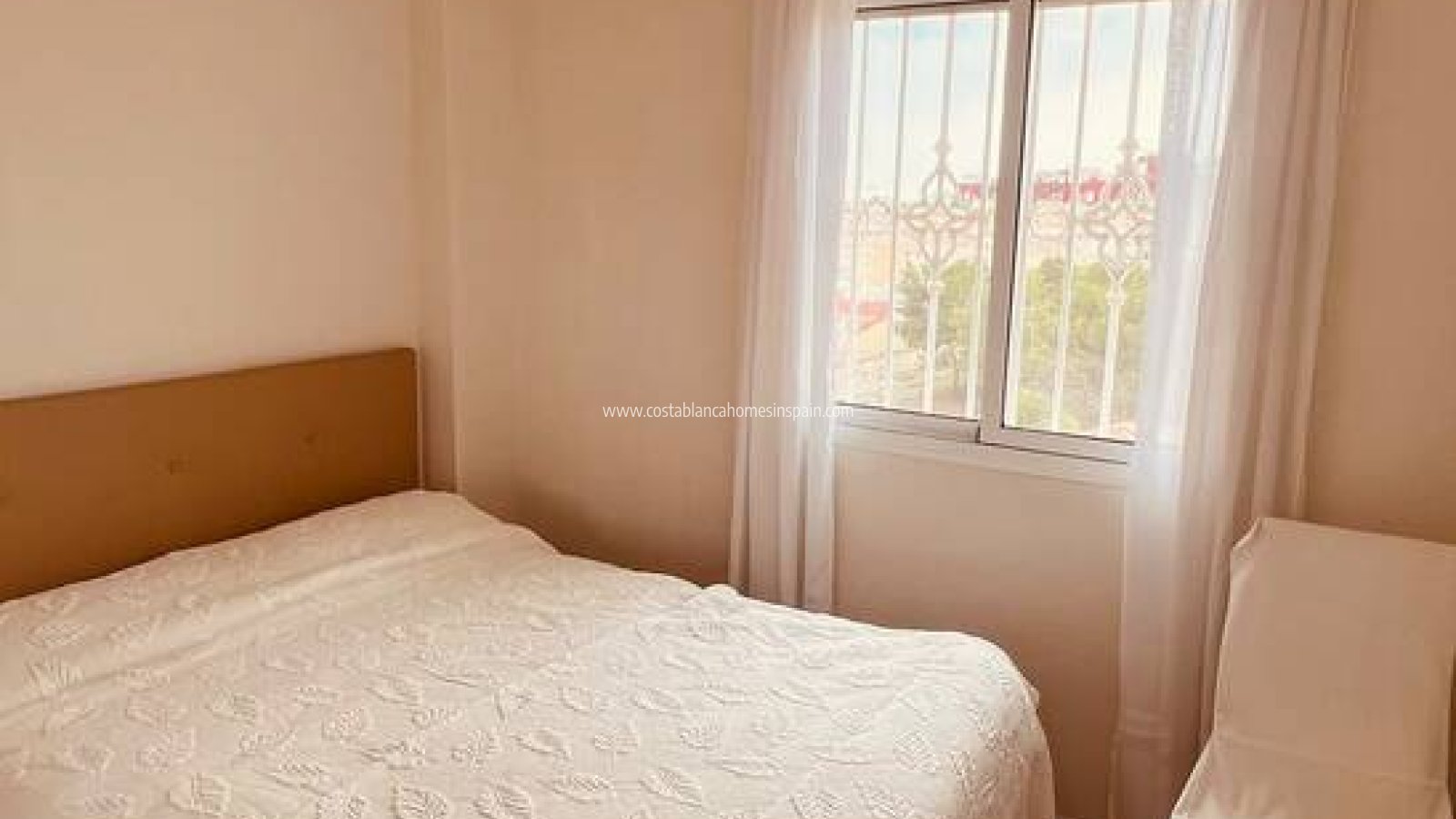 Resale - Apartment - Villamartin