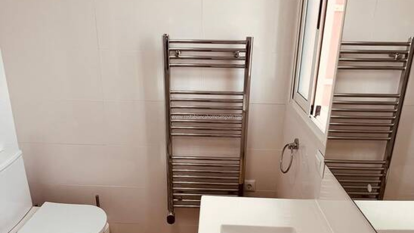 Resale - Apartment - Villamartin