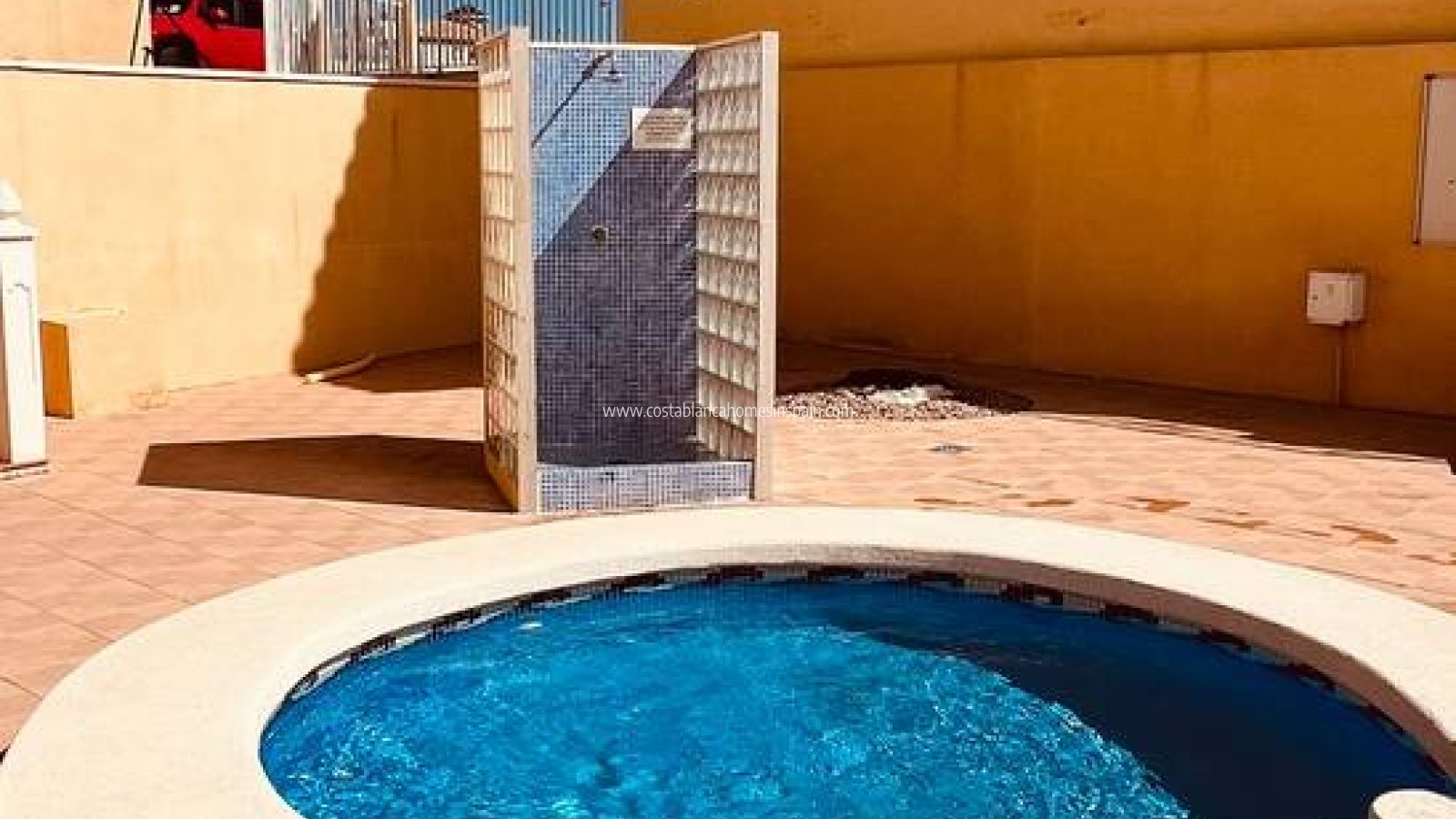 Resale - Apartment - Villamartin