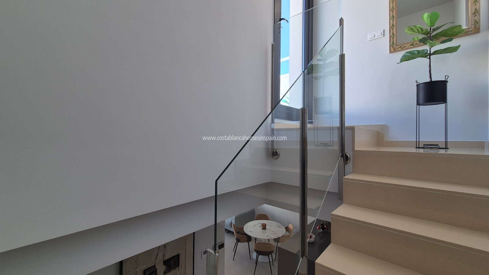 Resale - Apartment - Villamartin
