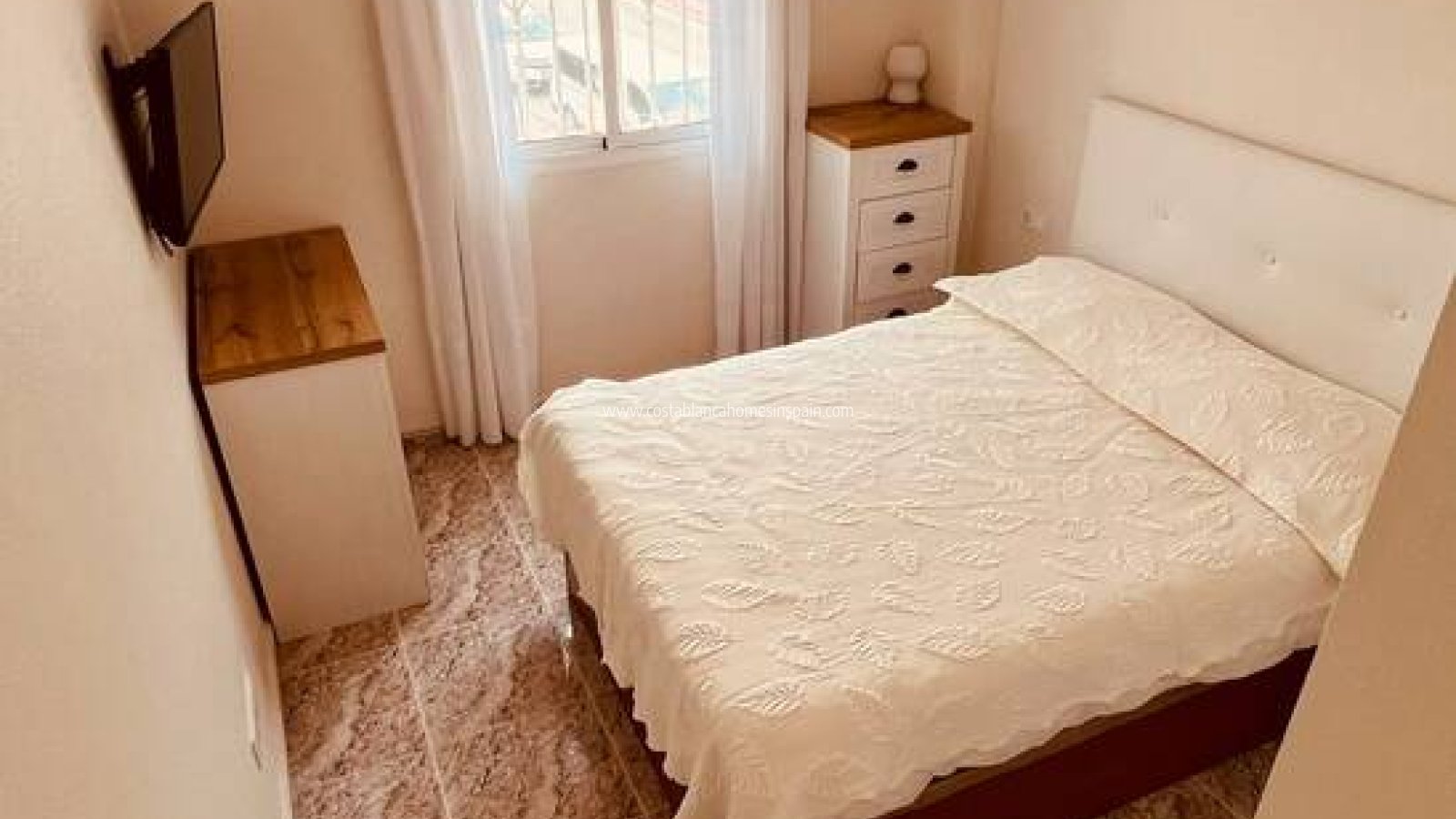Resale - Apartment - Villamartin
