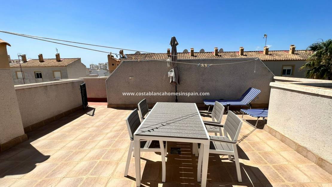 Resale - Apartment - Villamartin