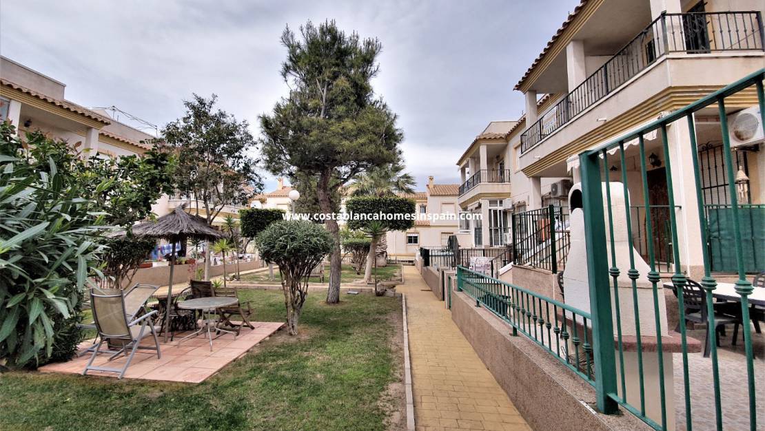 Resale - Apartment - Villamartin