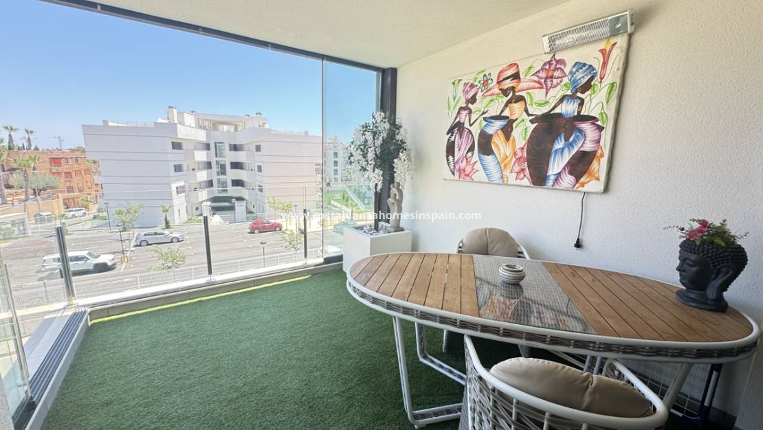 Resale - Apartment - Villamartin