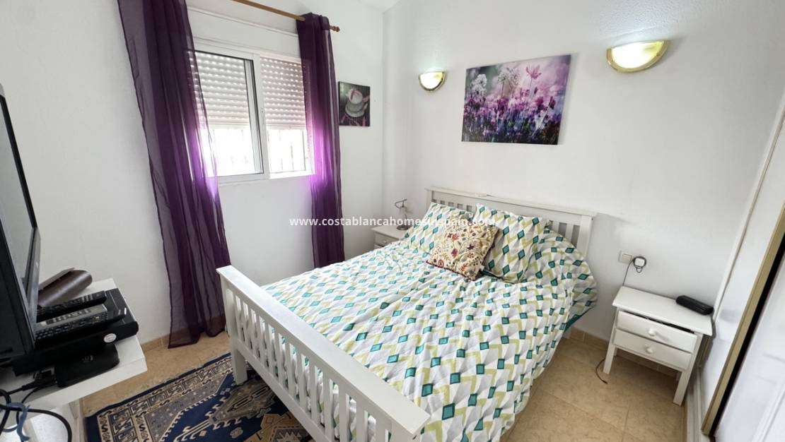 Resale - Apartment - Villamartin