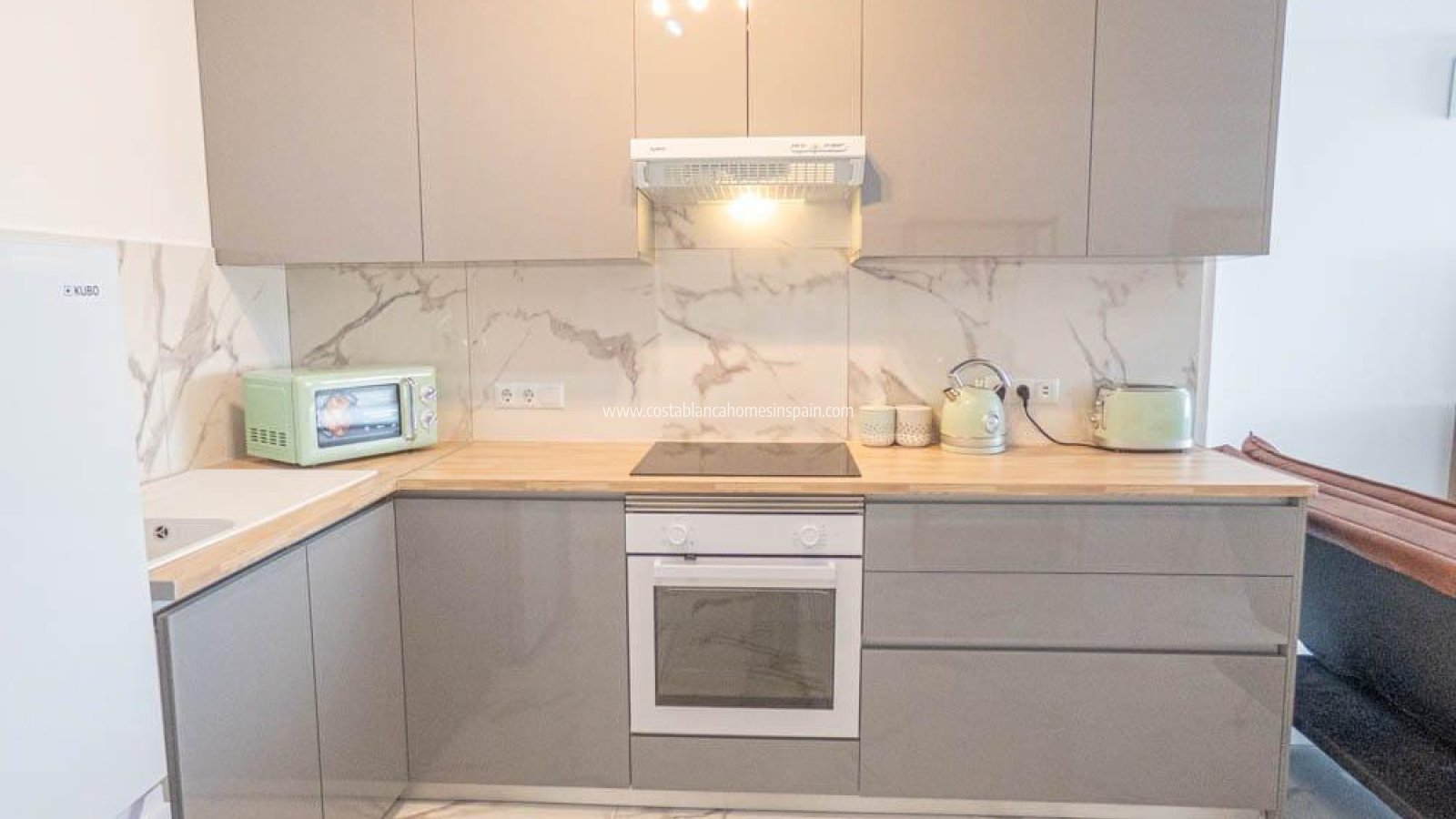 Resale - Apartment - Villamartin