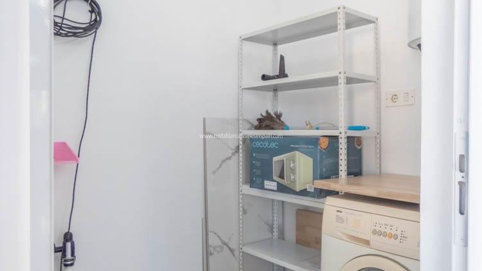 Resale - Apartment - Villamartin