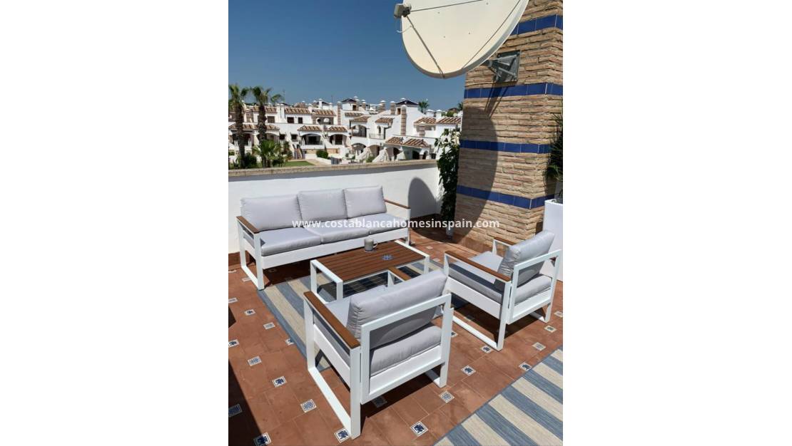 Resale - Apartment - Villamartin