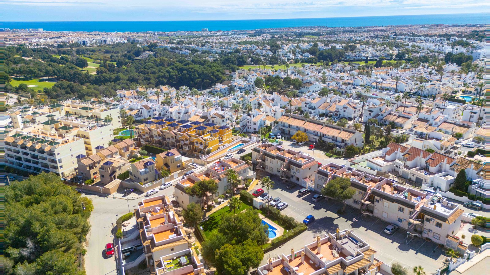 Resale - Apartment - Villamartin