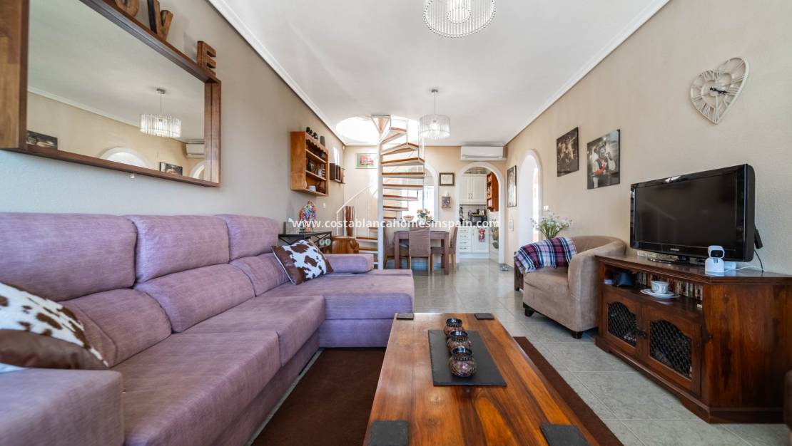 Resale - Apartment - Villamartin