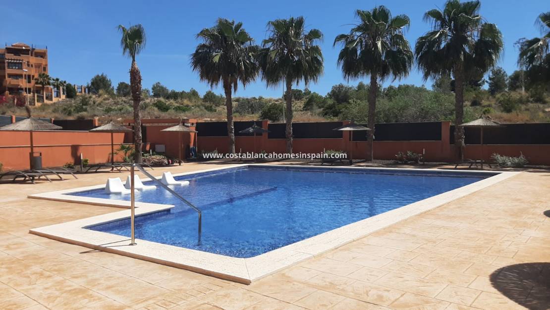 Resale - Apartment - Villamartin