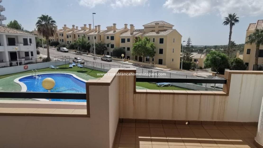 Resale - Apartment - Villamartin