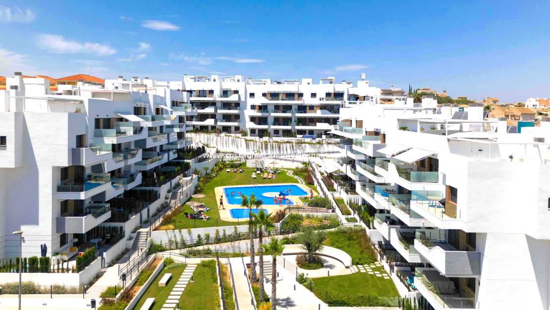 Resale - Apartment - Villamartin