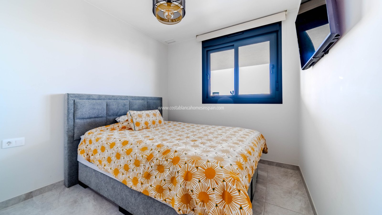 Resale - Apartment - Villamartin