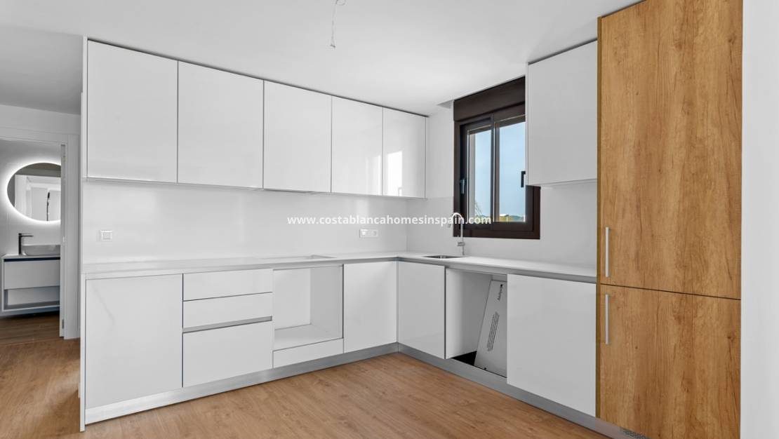 Resale - Apartment - Villamartin