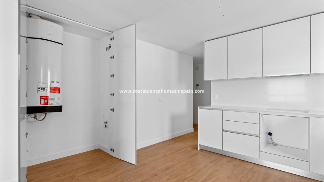 Resale - Apartment - Villamartin