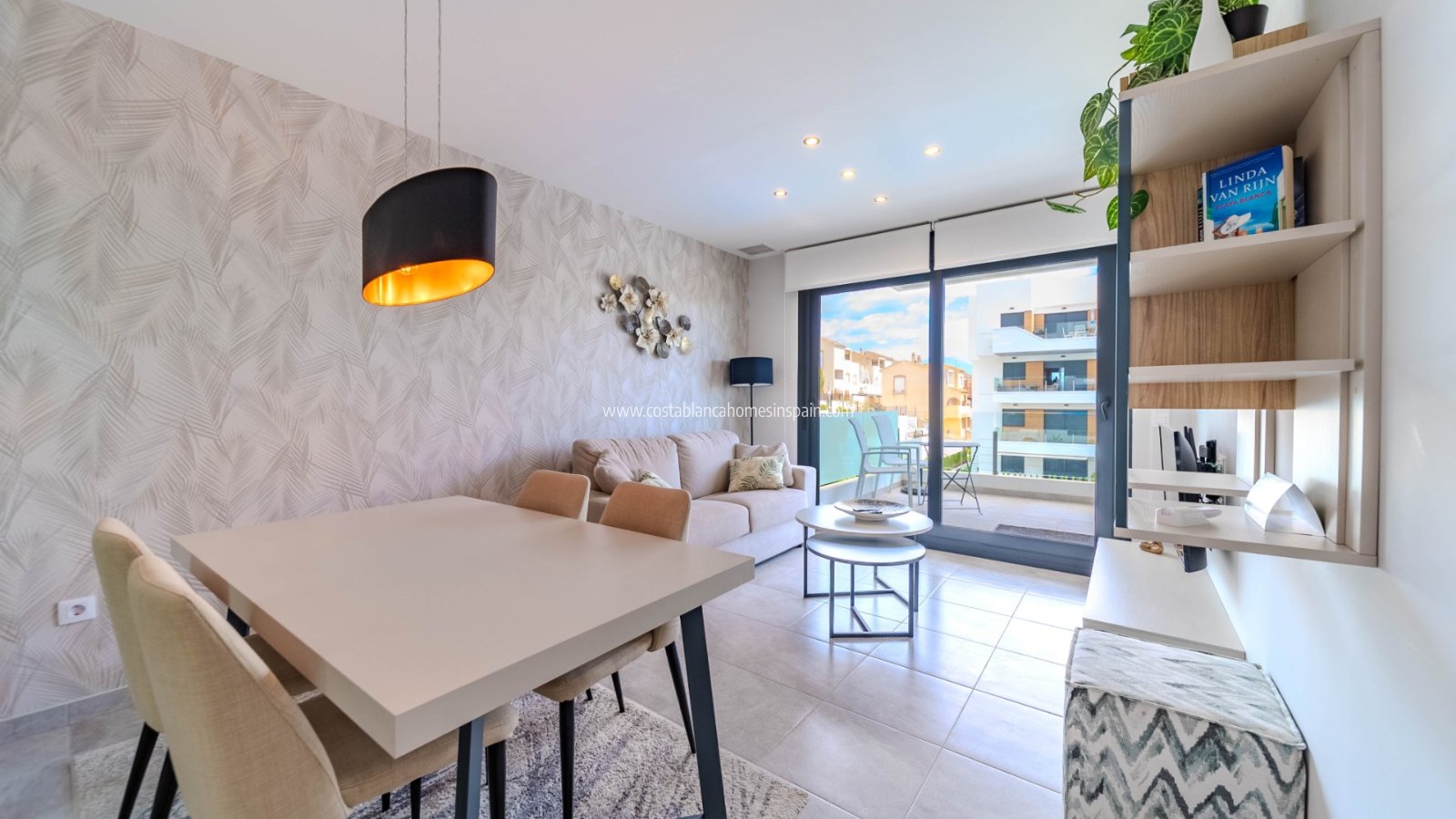 Resale - Apartment - Villamartin