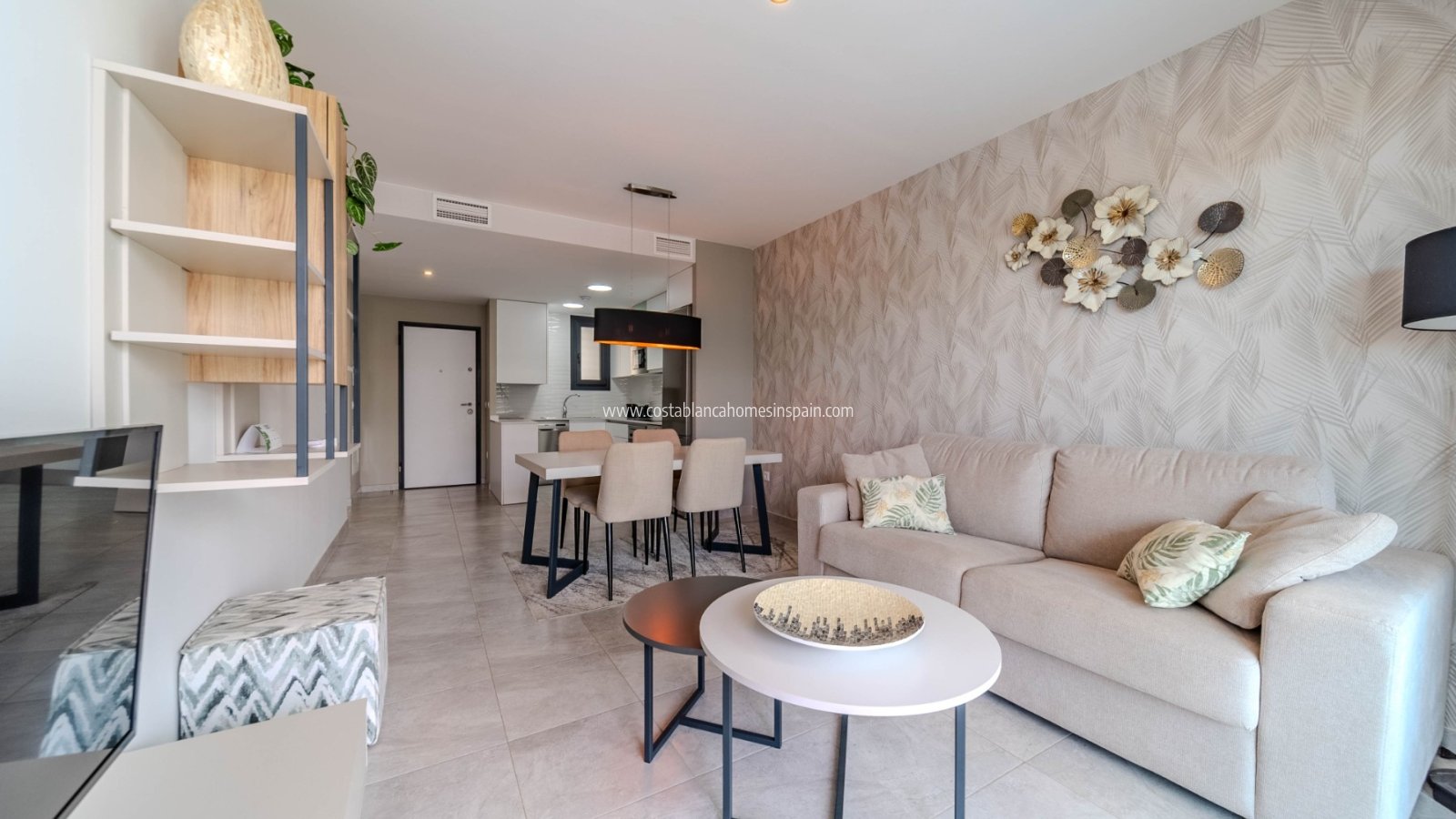 Resale - Apartment - Villamartin