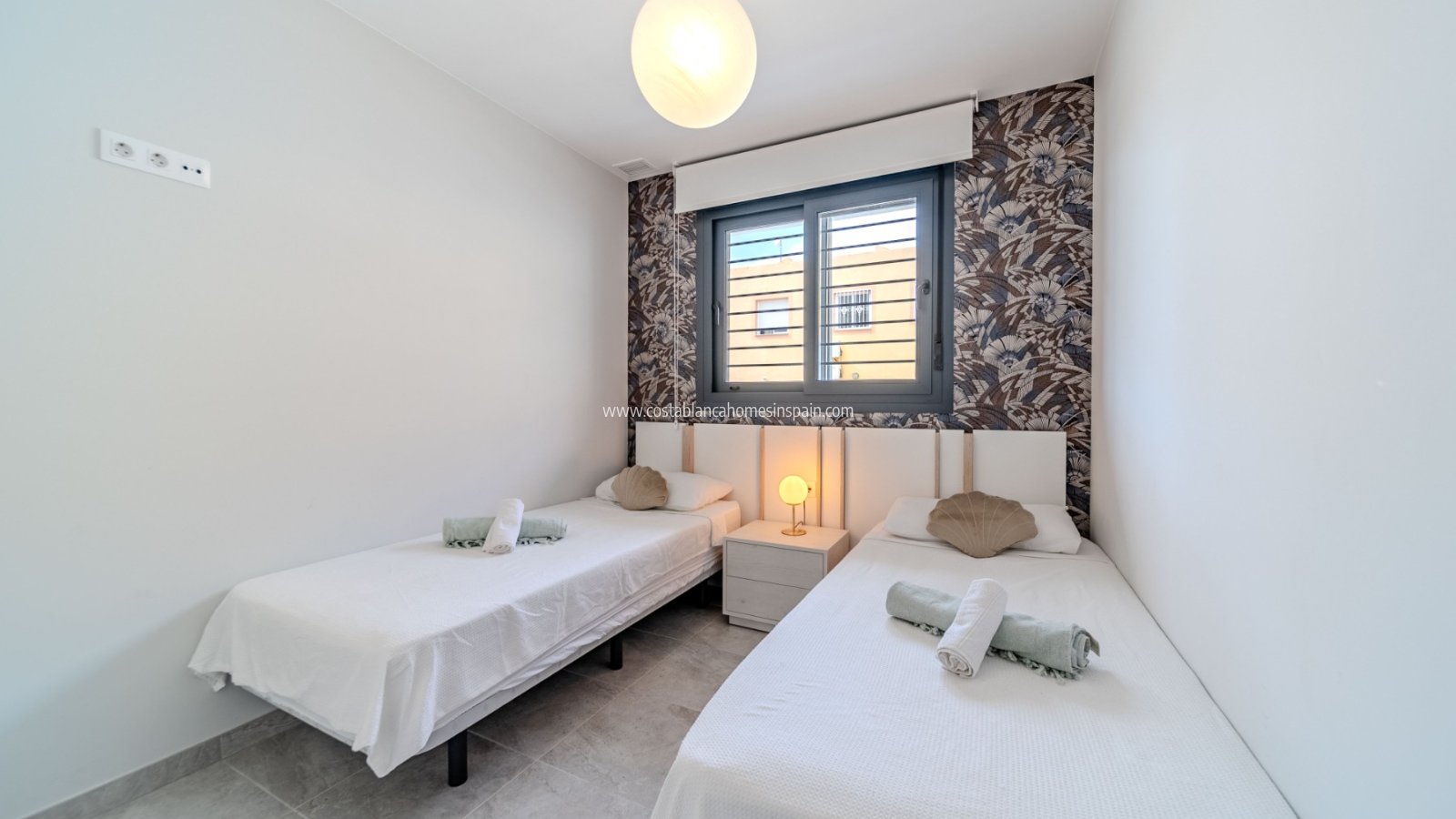 Resale - Apartment - Villamartin