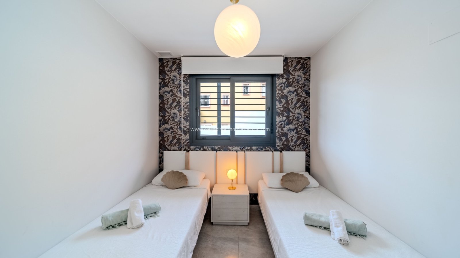 Resale - Apartment - Villamartin