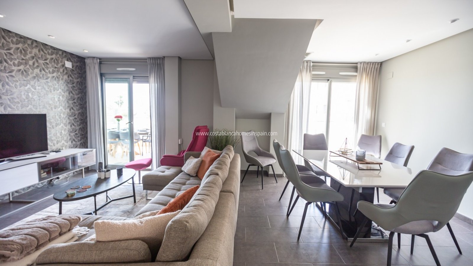 Resale - Apartment - Villamartin