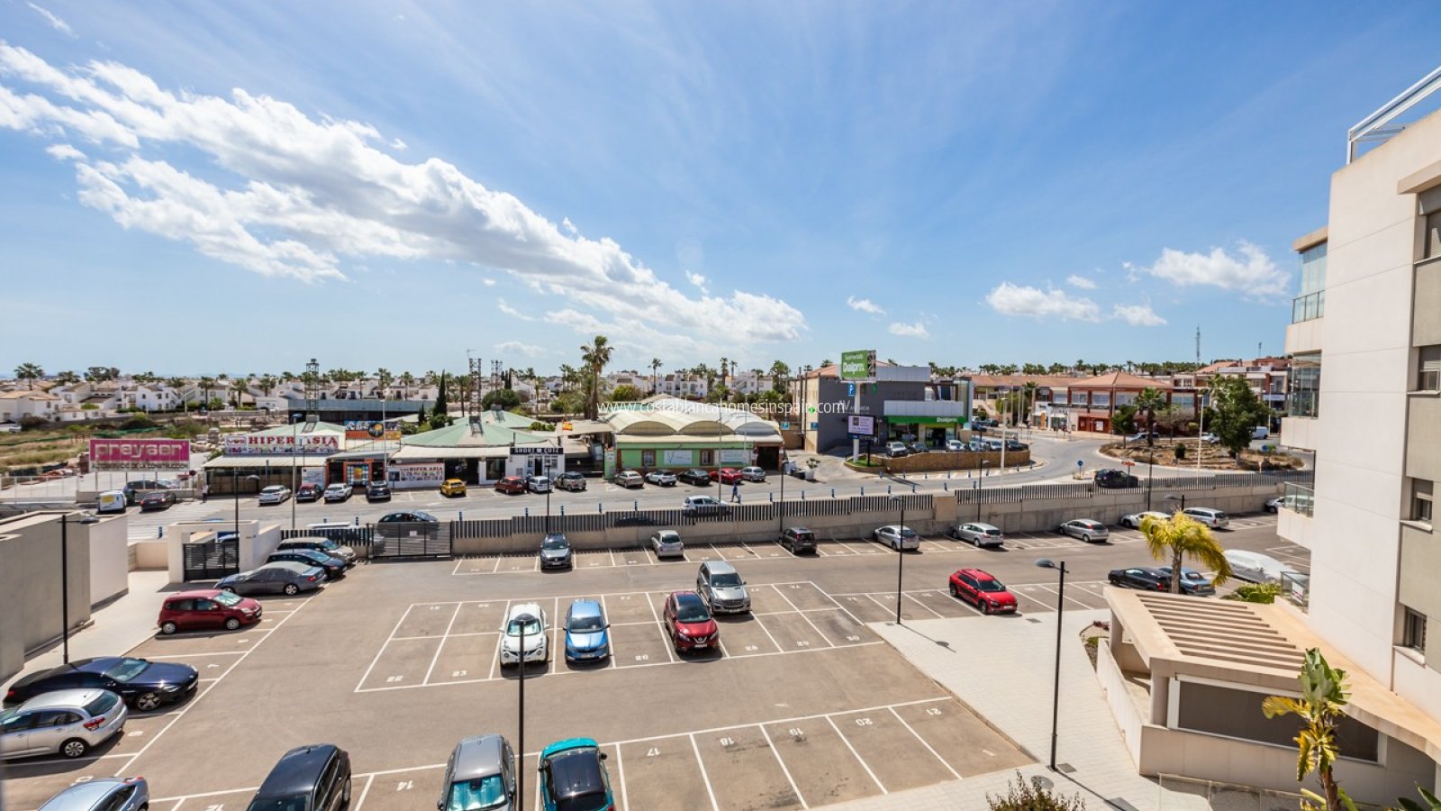 Resale - Apartment - Villamartin