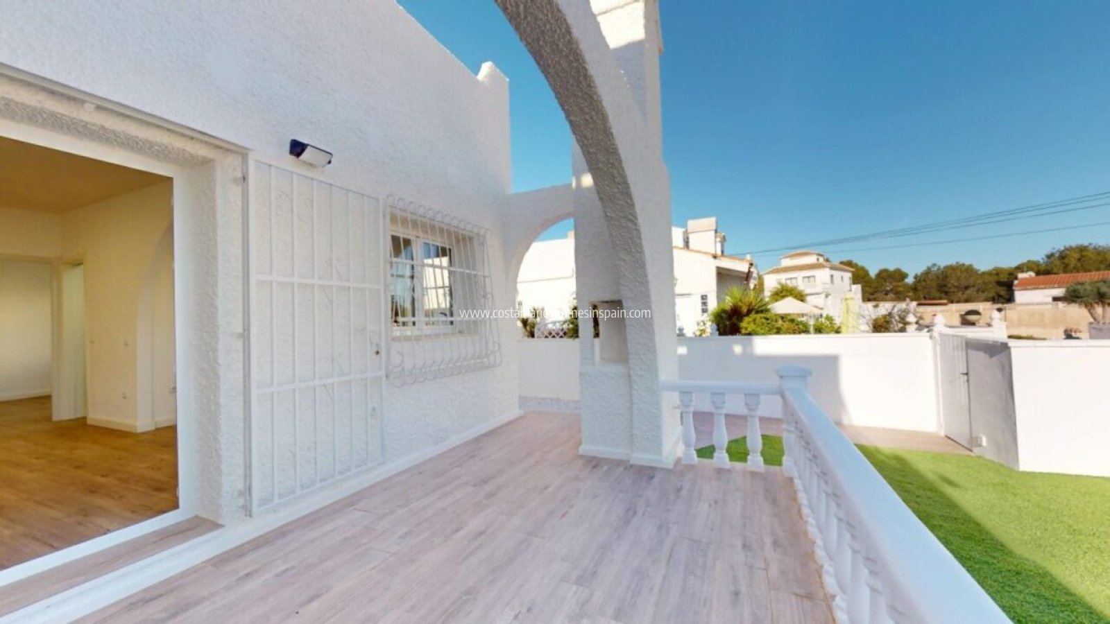 Resale - Bungalow - Blue Lagoon