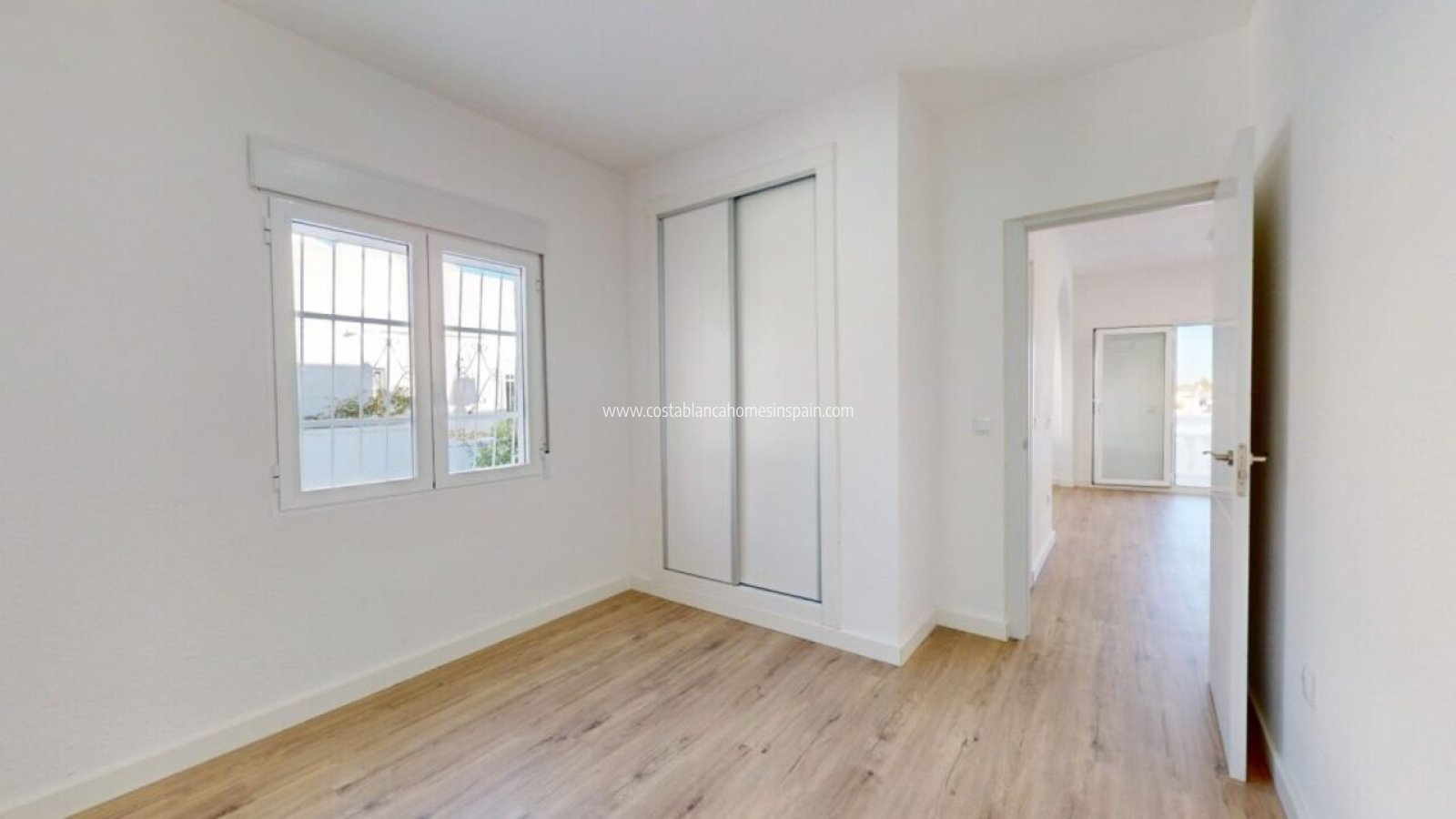 Resale - Bungalow - Blue Lagoon