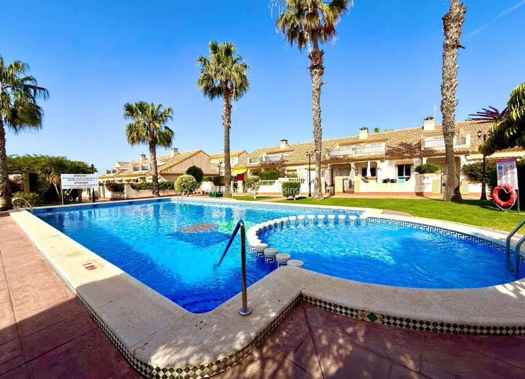 Resale - Bungalow - Cabo Roig
