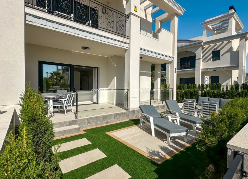 Resale - Bungalow - Ciudad Quesada