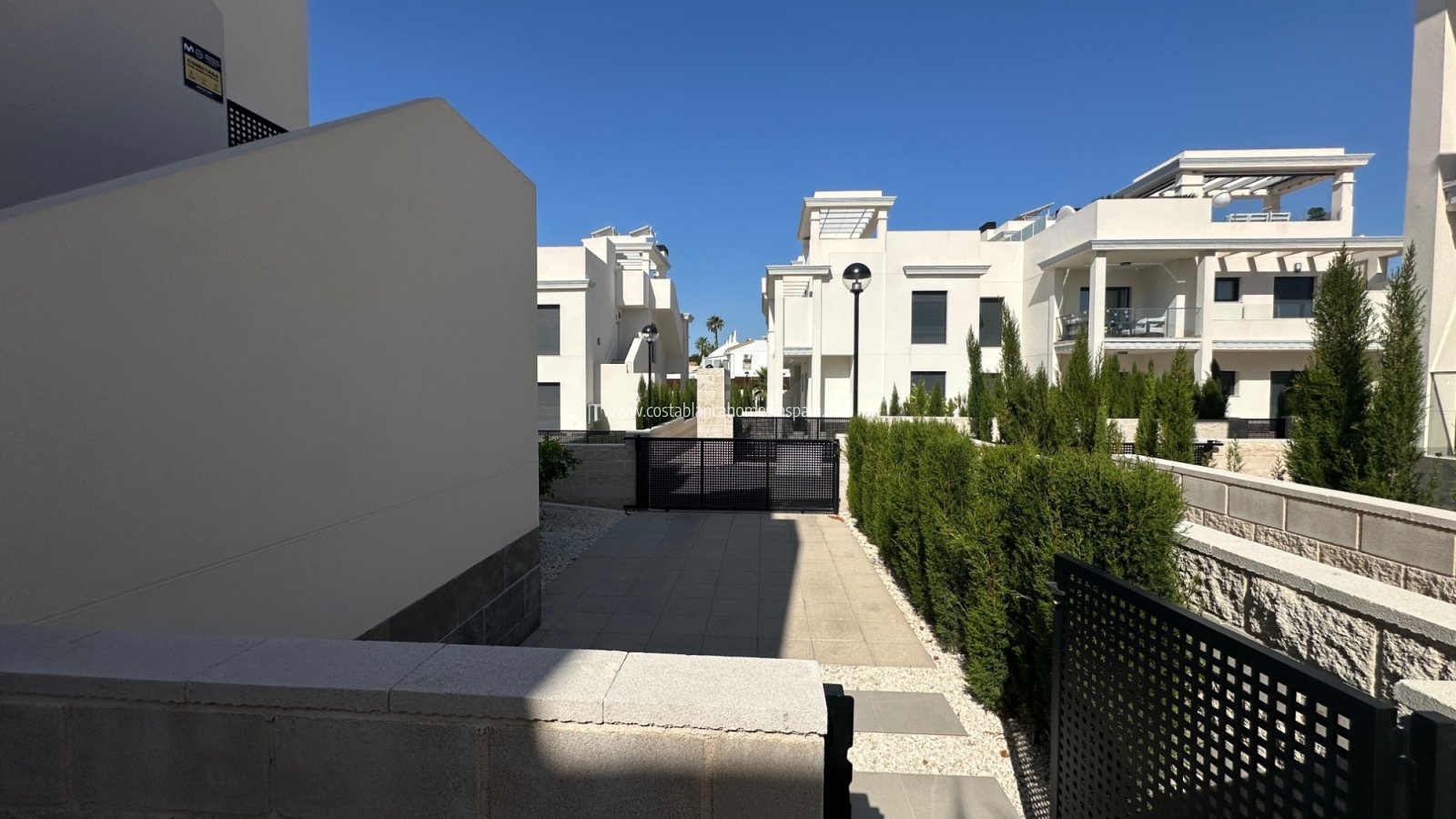 Resale - Bungalow - Ciudad Quesada