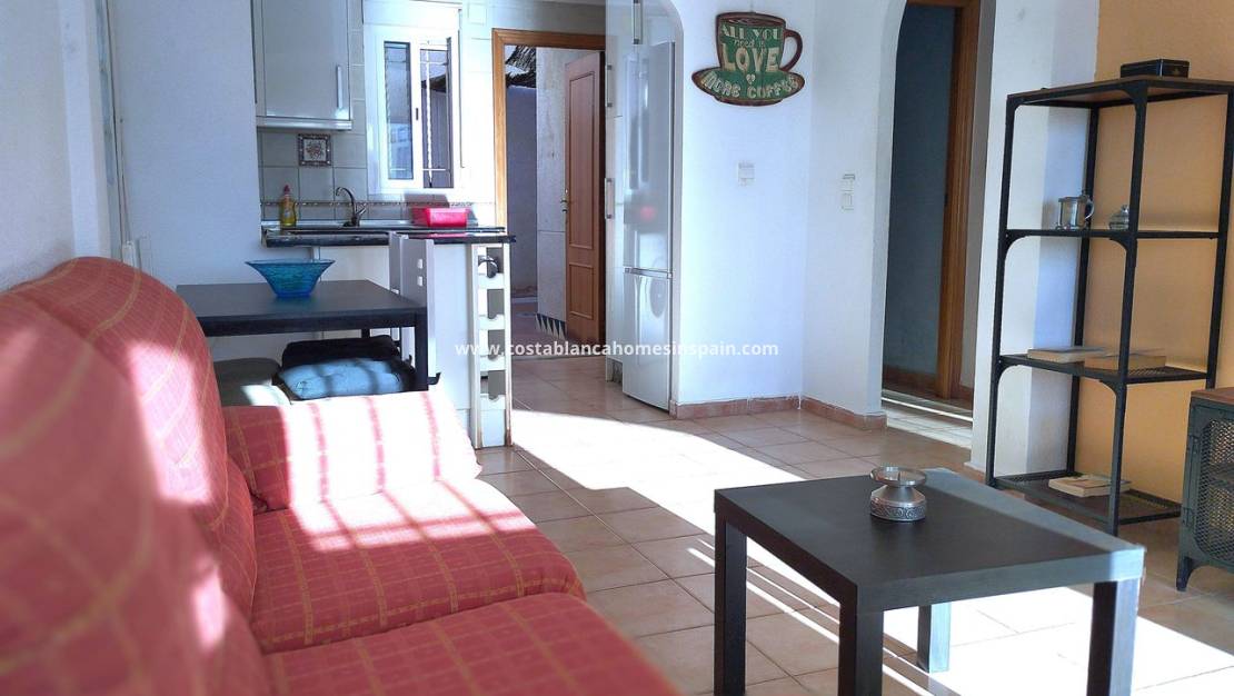 Resale - Bungalow - Guardamar del Segura - El Eden