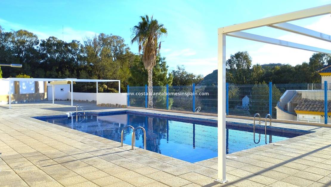 Resale - Bungalow - Guardamar del Segura - El Eden