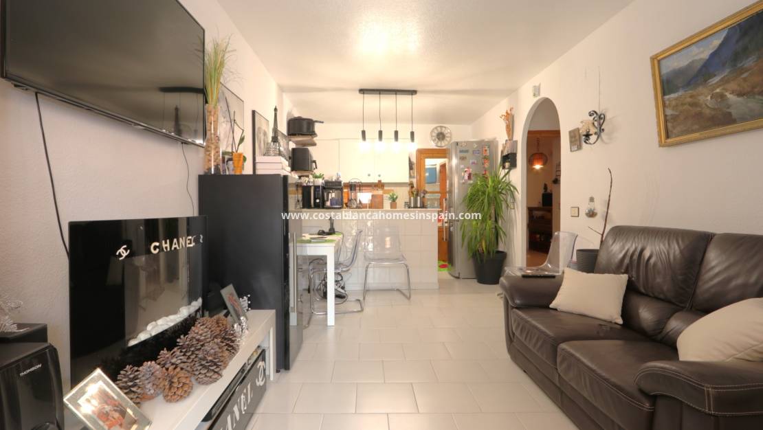 Resale - Bungalow - La Florida