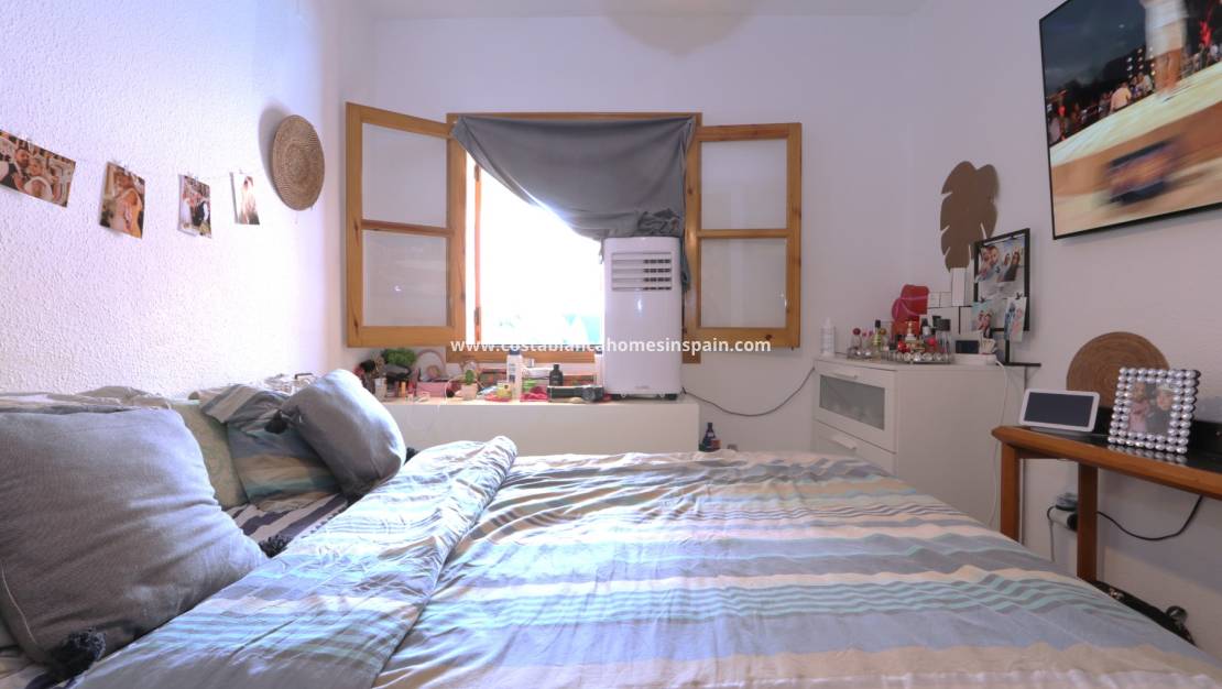 Resale - Bungalow - La Florida