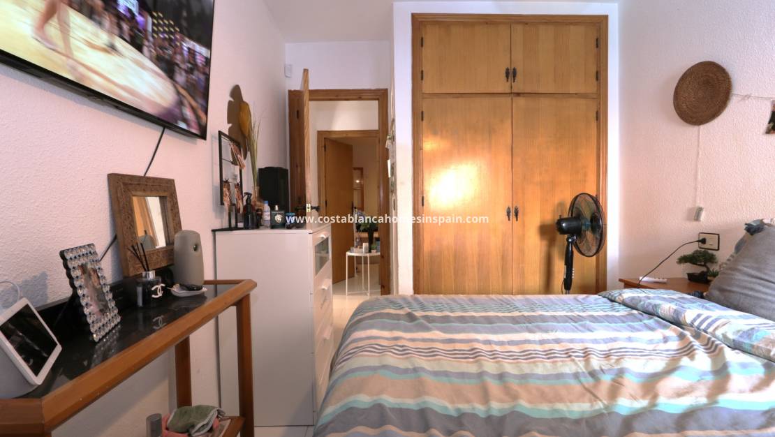 Resale - Bungalow - La Florida